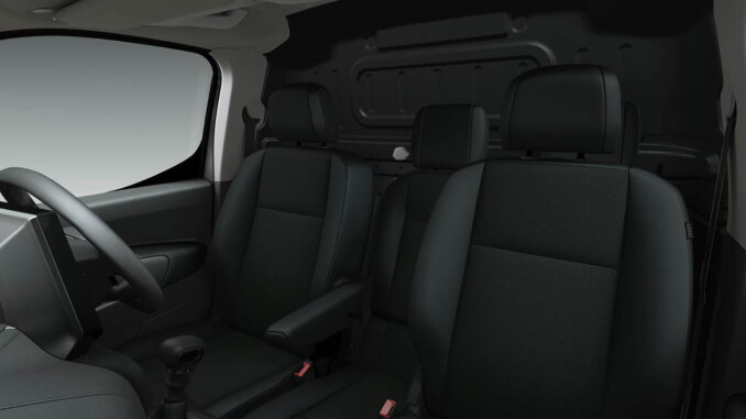 Vauxhall Combo Cargo Combo Diesel 1.5 Turbo D 100ps Prime H1 Van - Image 5